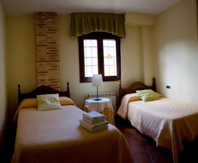  Casas Rurales Canserta  Алькарас